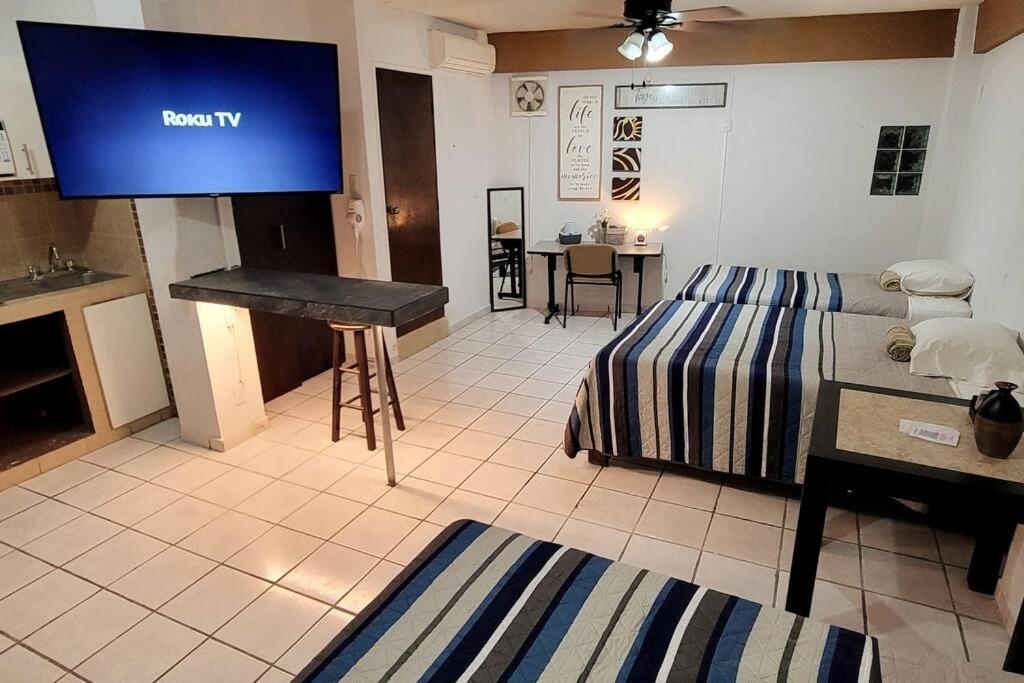 Habitacion Tipo Hotel Centrico 3 Camas, Cocina,Wifi E Ciudad Valles Exteriör bild